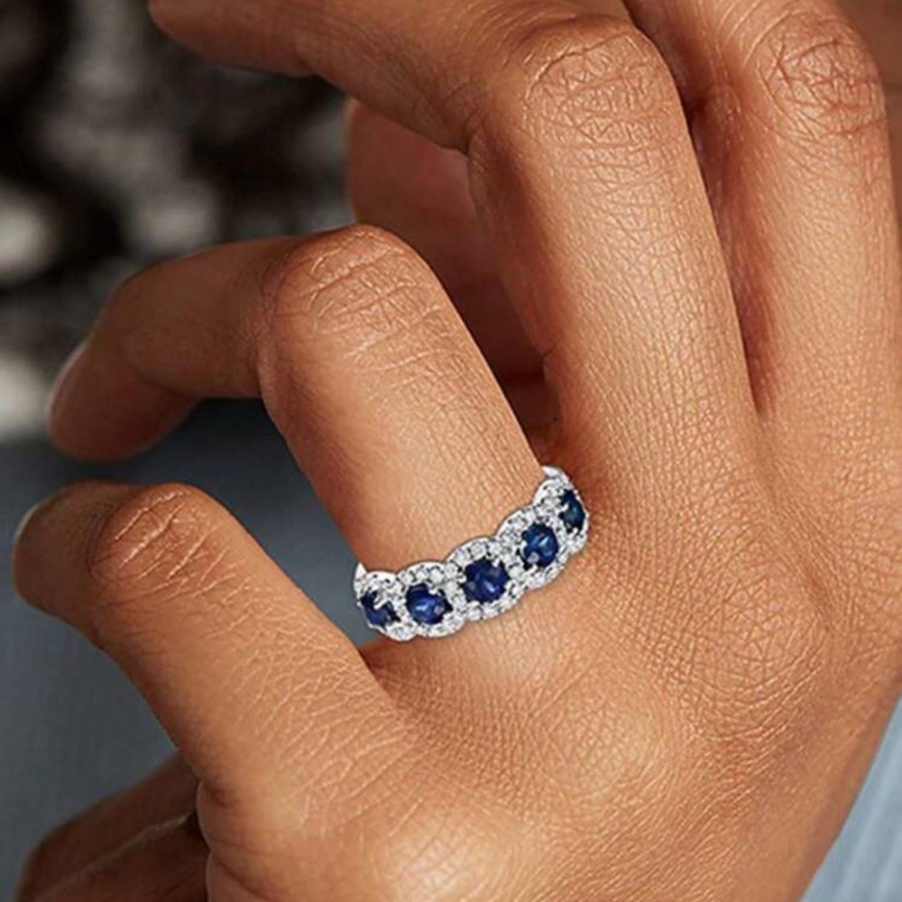 WEDDING RING LUXURY RING​​​ - Picture 3 of 3